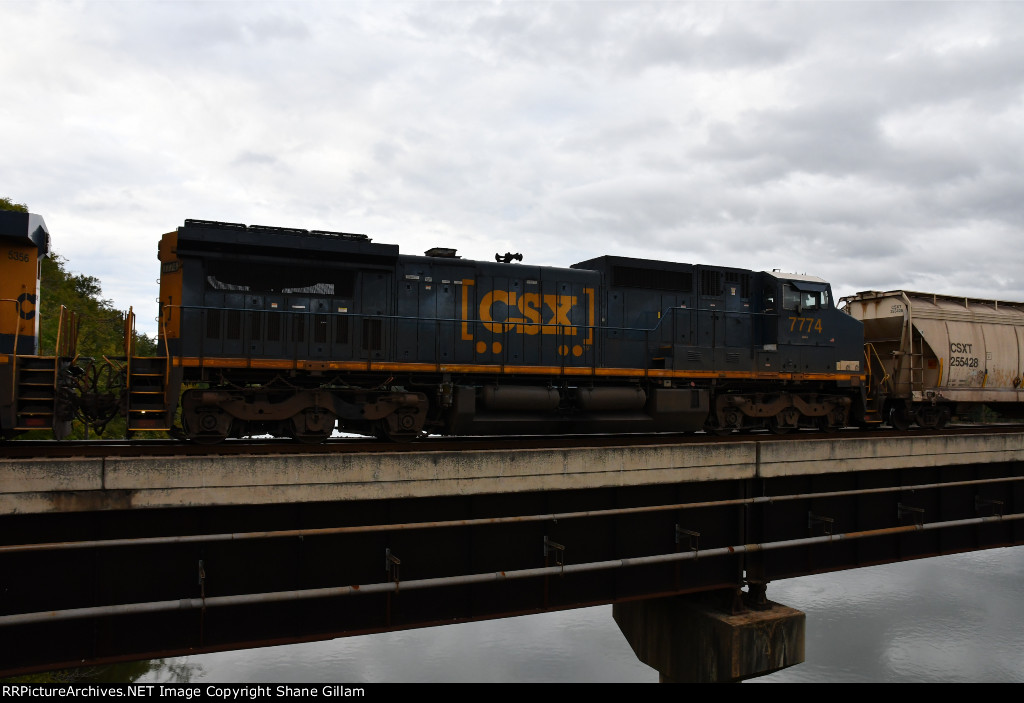 CSX 7774